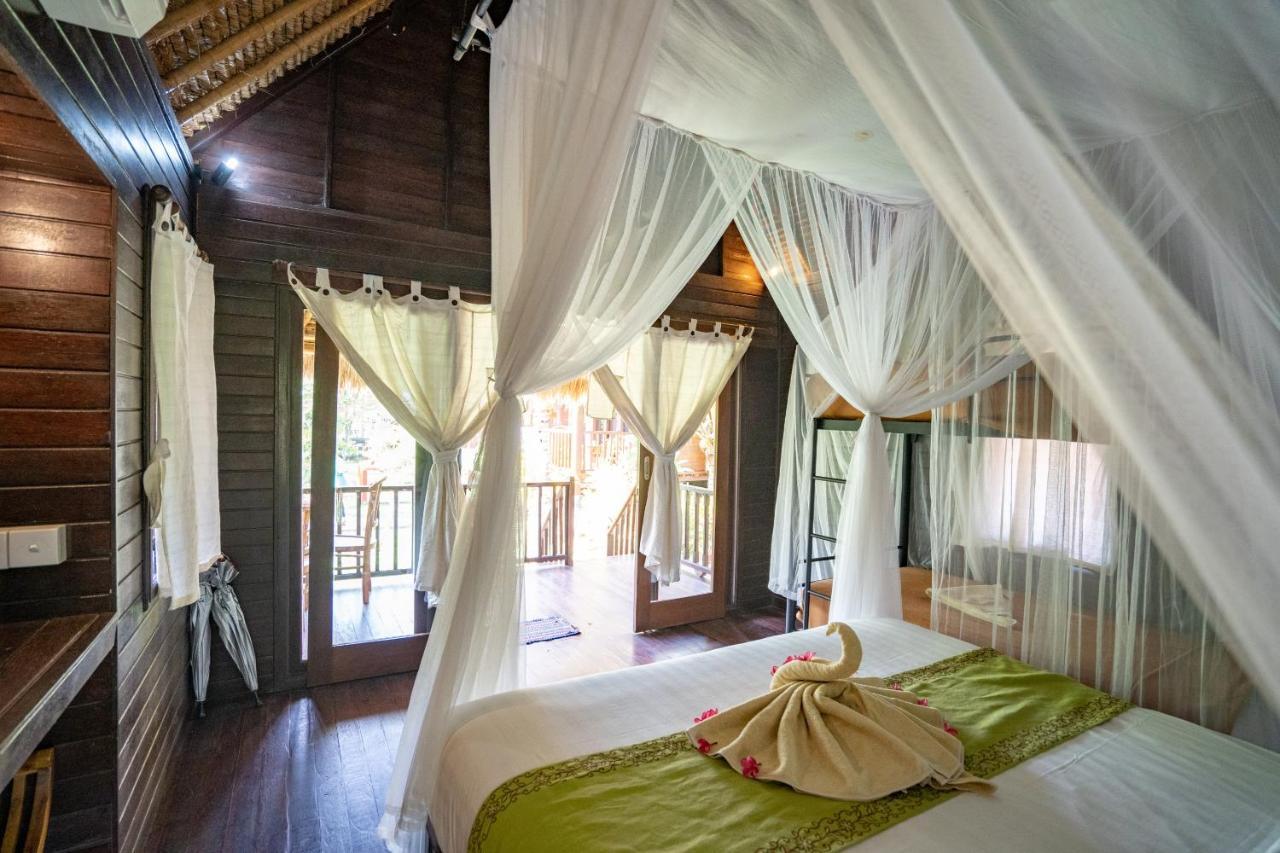 Sedok Jineng Villa by WizZeLa Lembongan Exterior foto